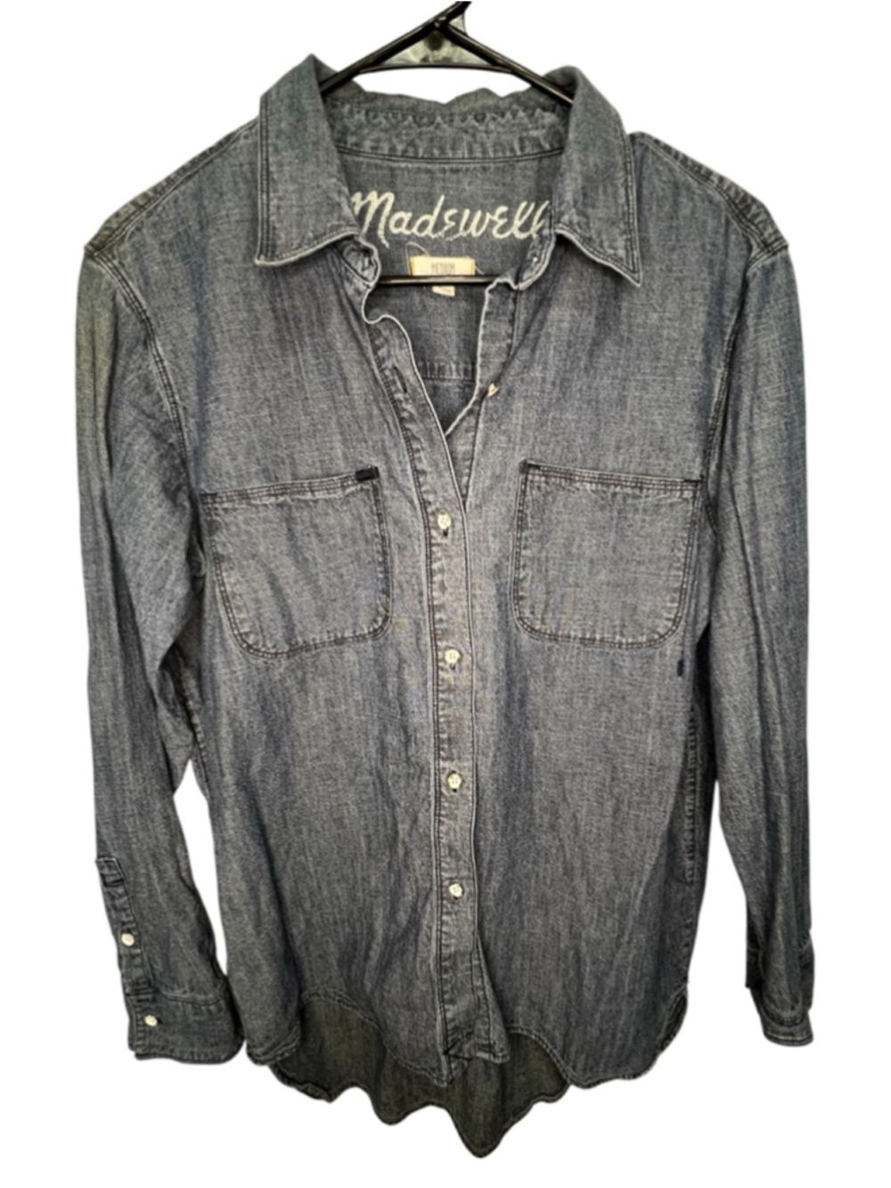Madewell Button Down Collared Long Sleeve Denim Shirt With Pockets